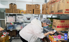 <b>长儿养成饭前便后洗手、不吃过时零食的好习惯</b>